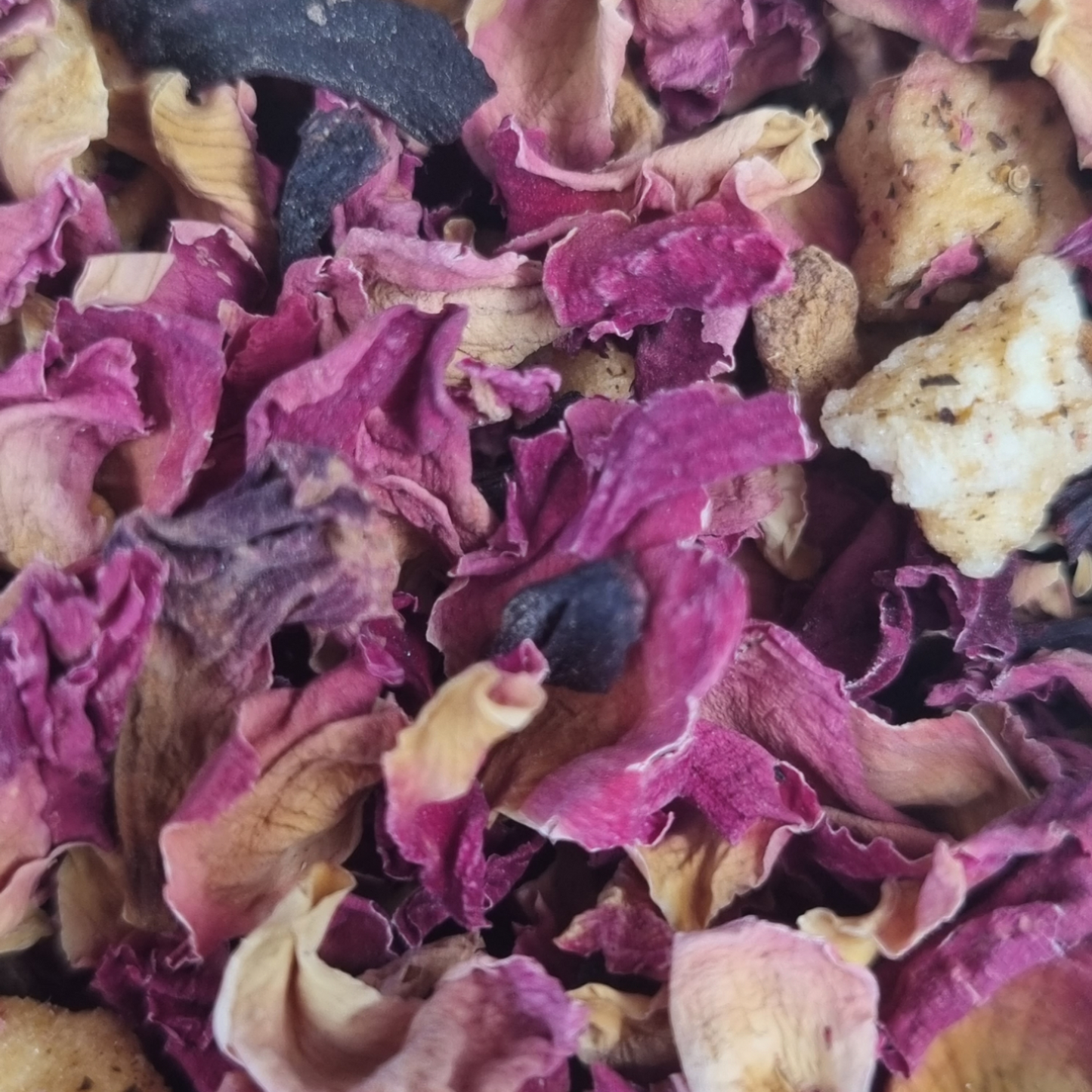 PERSIAN APPLE ORGANIC TEA