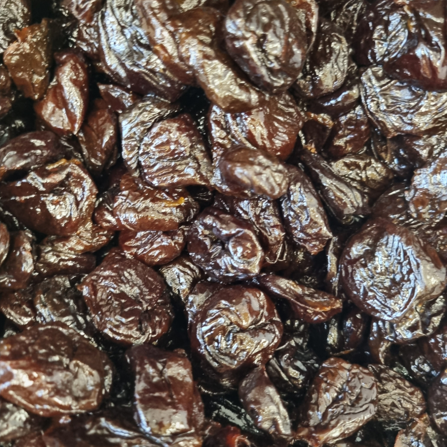 PITTED PRUNES