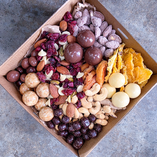 FRUIT & NUT BOX