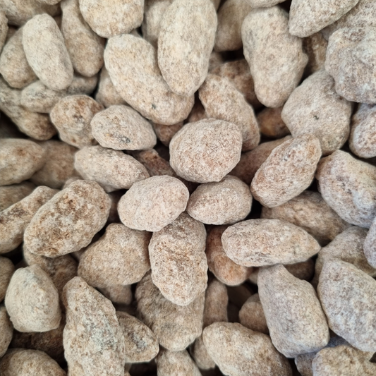 CINNAMON ALMONDS